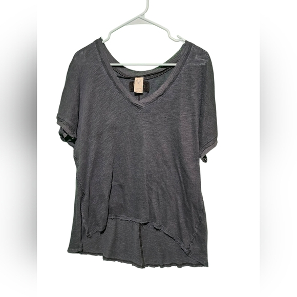 We The Free EUC Small Women's Gray V-Neck Top - Picture 1 of 2